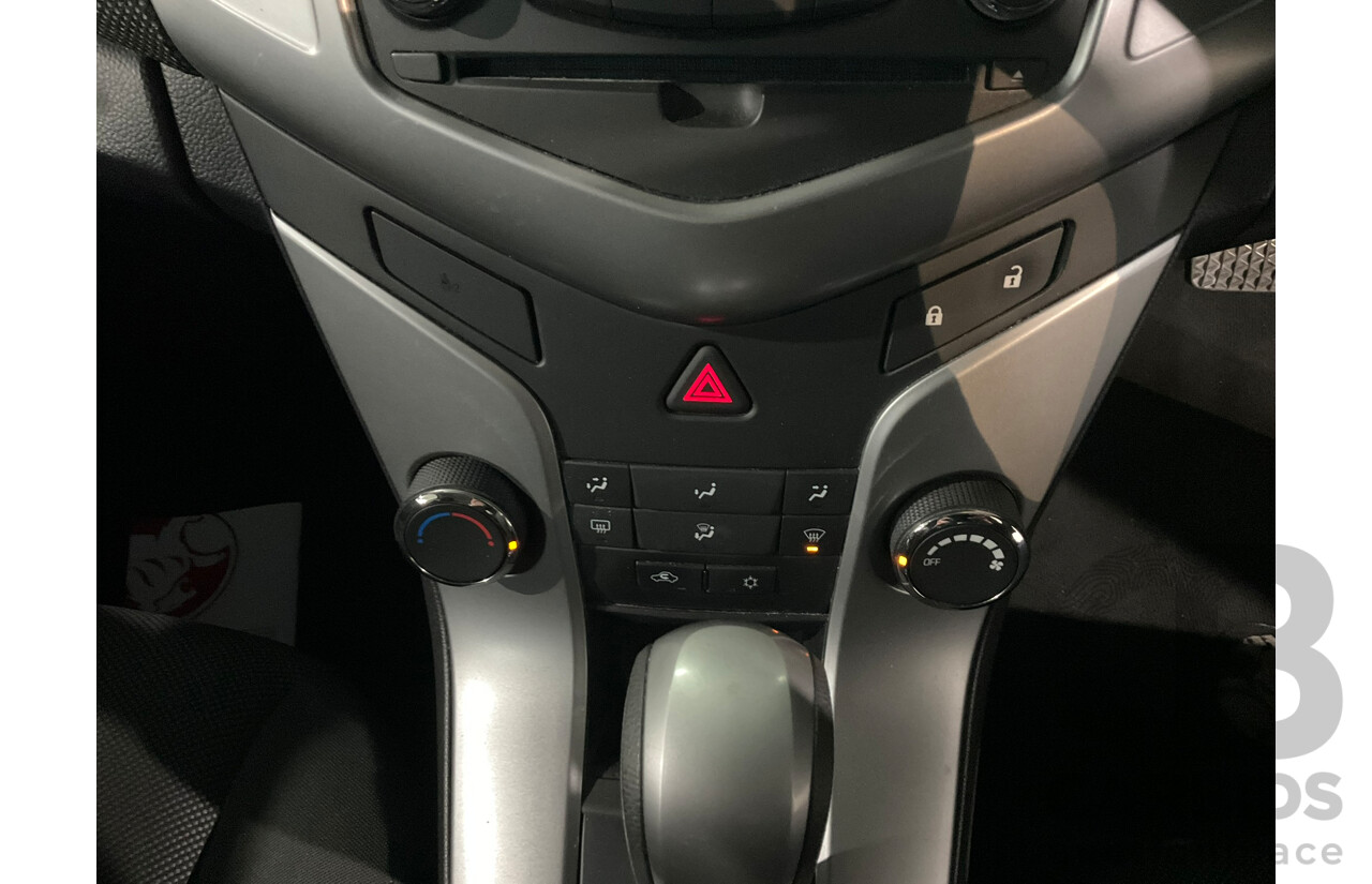 03/2013 Holden Cruze CD JH MY13 4d Sedan Grey 1.8L