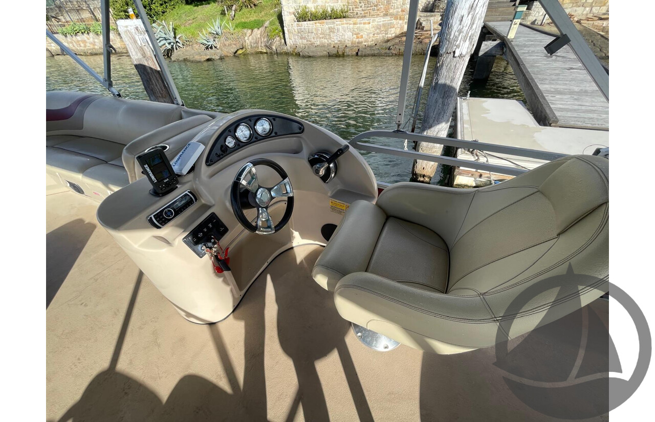 NO RESERVE - 2015 Encore Bentley 243 Tri Hull Pontoon Boat, 115 HP Mercury 4 Stroke, 469 Hrs