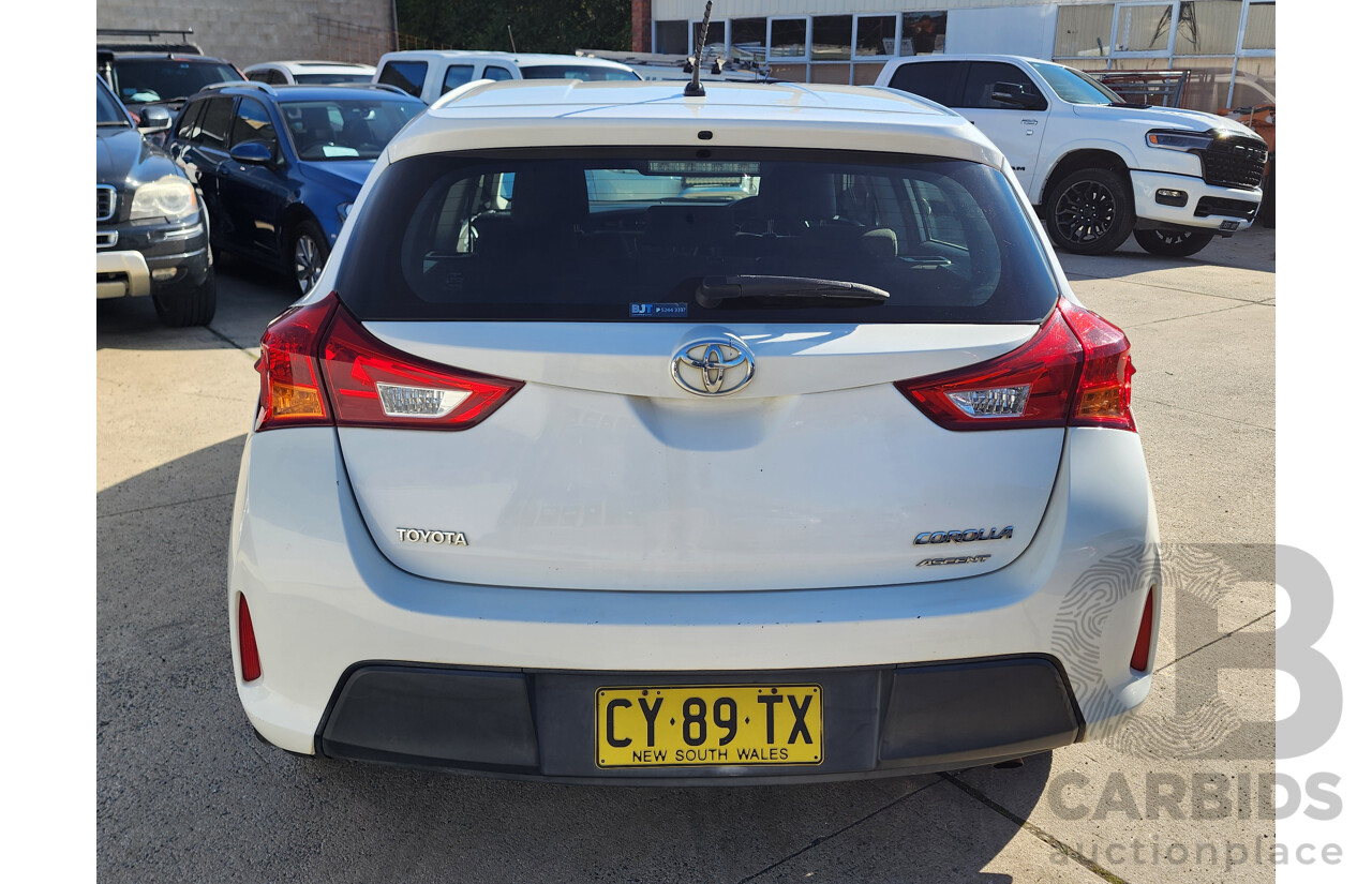 08/2013 Toyota Corolla Ascent ZRE182R 5d Hatchback White 1.8L