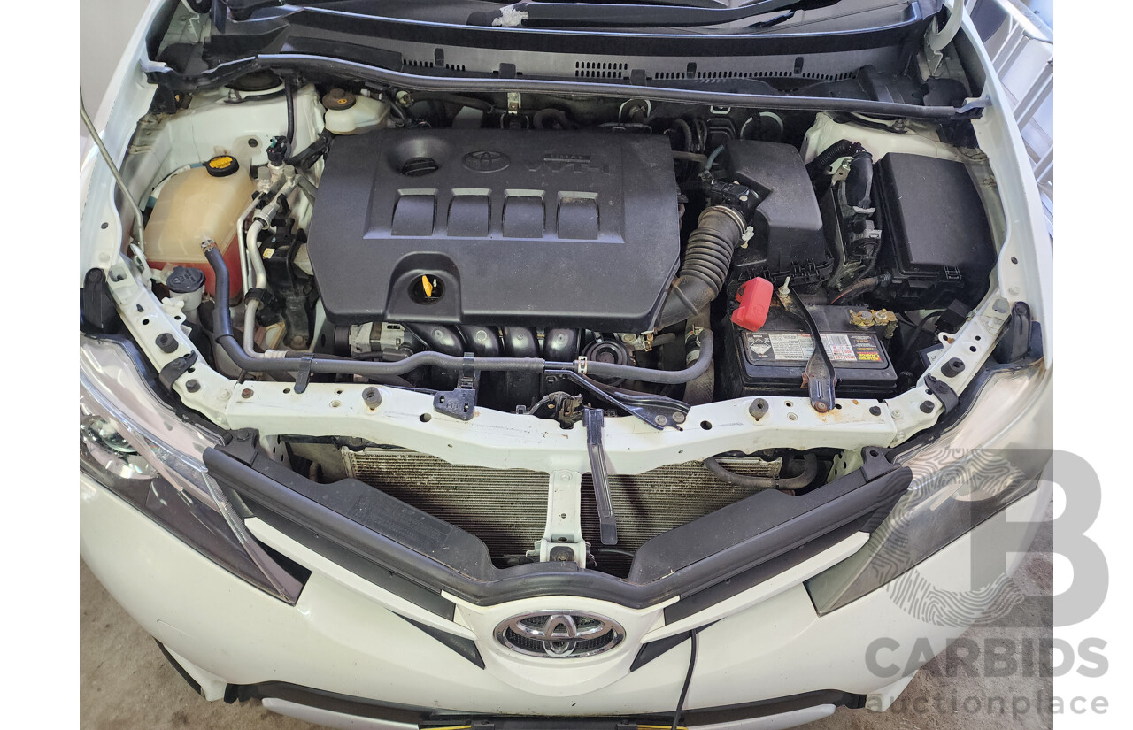 08/2013 Toyota Corolla Ascent ZRE182R 5d Hatchback White 1.8L