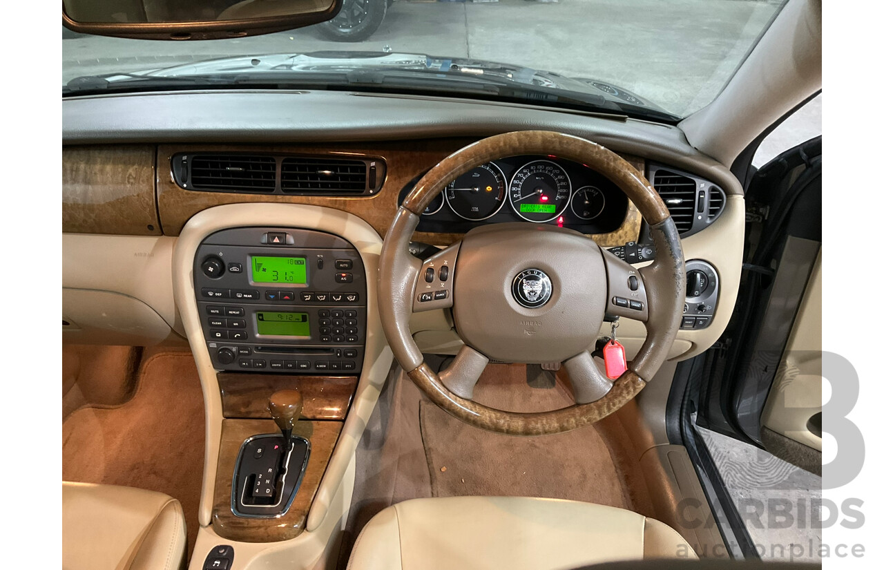 08/2006 Jaguar X Type 2.1 LE MY06 4D Sedan Platinum Silver Metallic 2.1L
