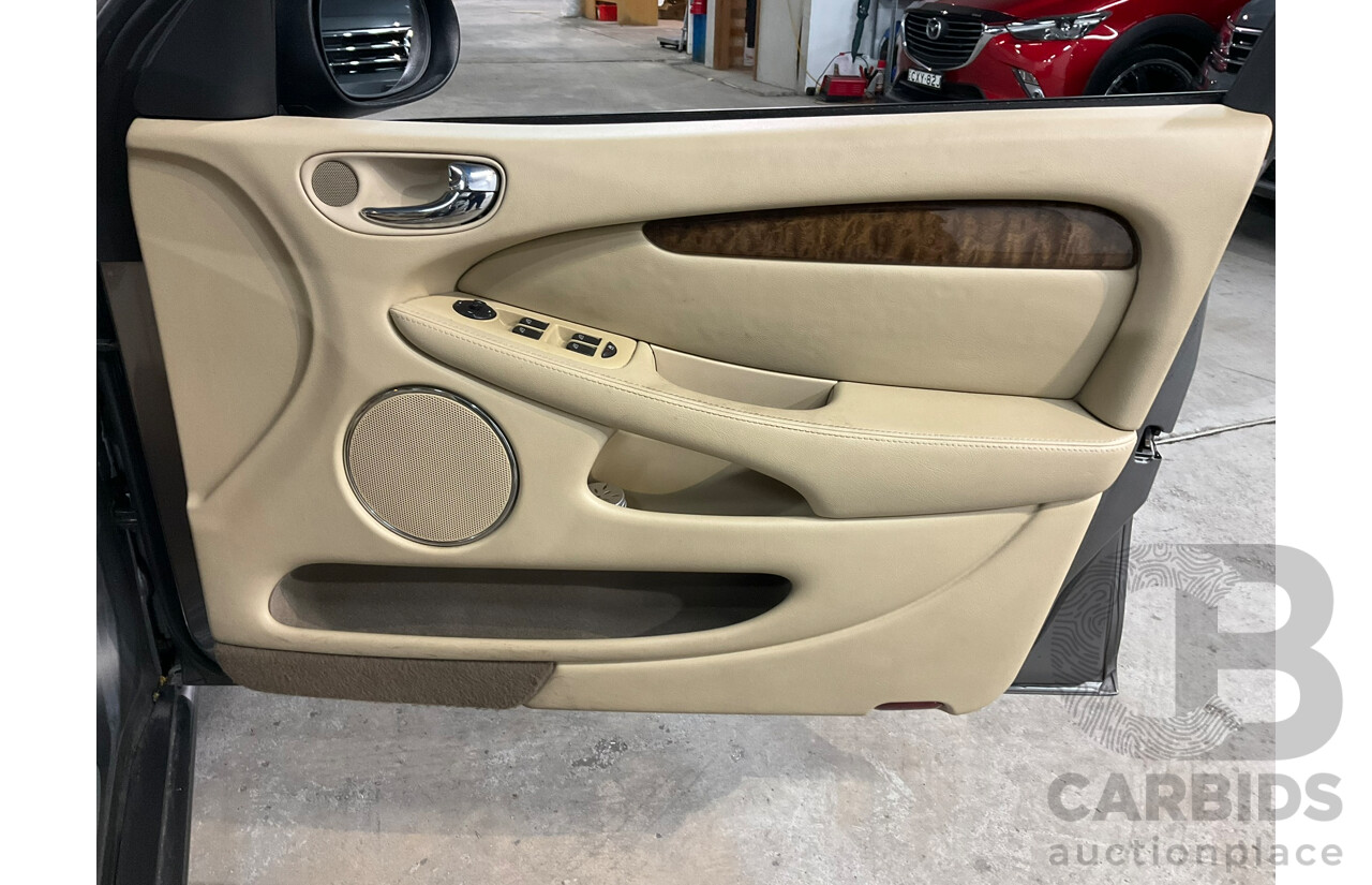 08/2006 Jaguar X Type 2.1 LE MY06 4D Sedan Platinum Silver Metallic 2.1L
