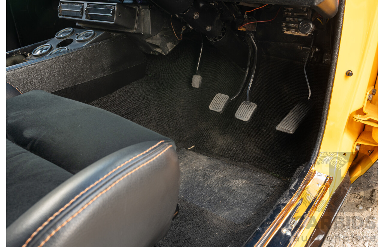 04/1974 Holden LH Torana SL/R 5000 Tribute 4d Sedan Chrome Yellow / Black V8 5.0L - Modified