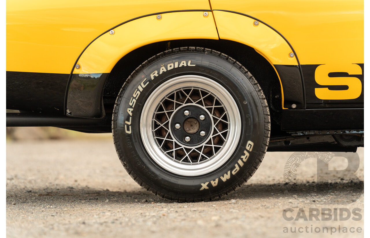 04/1974 Holden LH Torana SL/R 5000 Tribute 4d Sedan Chrome Yellow / Black V8 5.0L - Modified