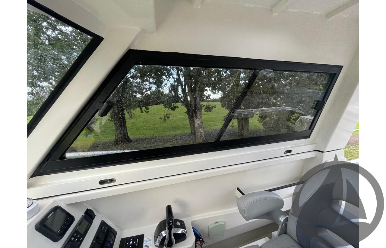 NO RESERVE - 2024 Orion Strike 790 Half Cabin Plate Boat, 350hp Suzuki 4 Stroke, 165 hours