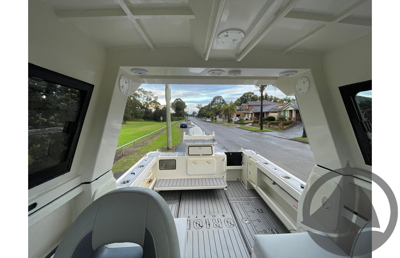 NO RESERVE - 2024 Orion Strike 790 Half Cabin Plate Boat, 350hp Suzuki 4 Stroke, 165 hours