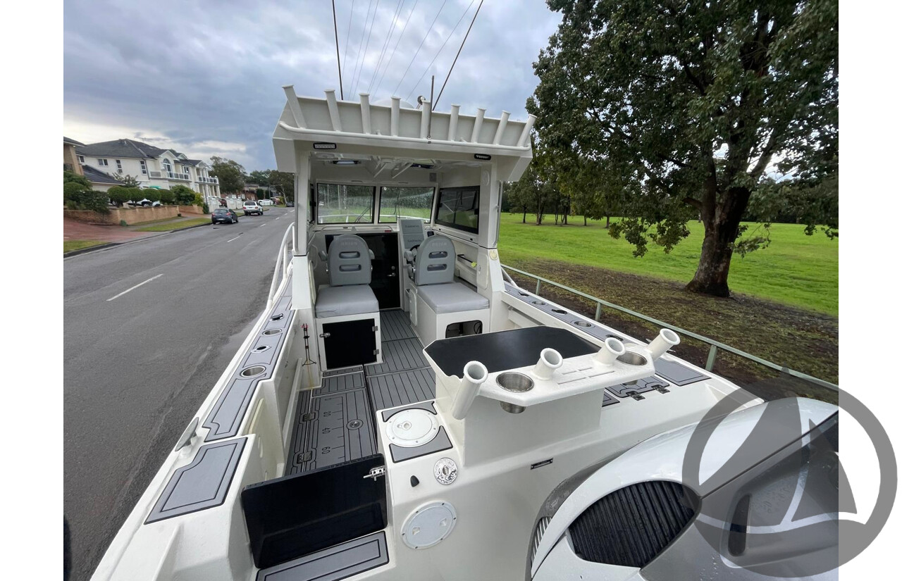 NO RESERVE - 2024 Orion Strike 790 Half Cabin Plate Boat, 350hp Suzuki 4 Stroke, 165 hours