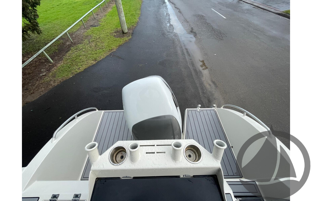 NO RESERVE - 2024 Orion Strike 790 Half Cabin Plate Boat, 350hp Suzuki 4 Stroke, 165 hours