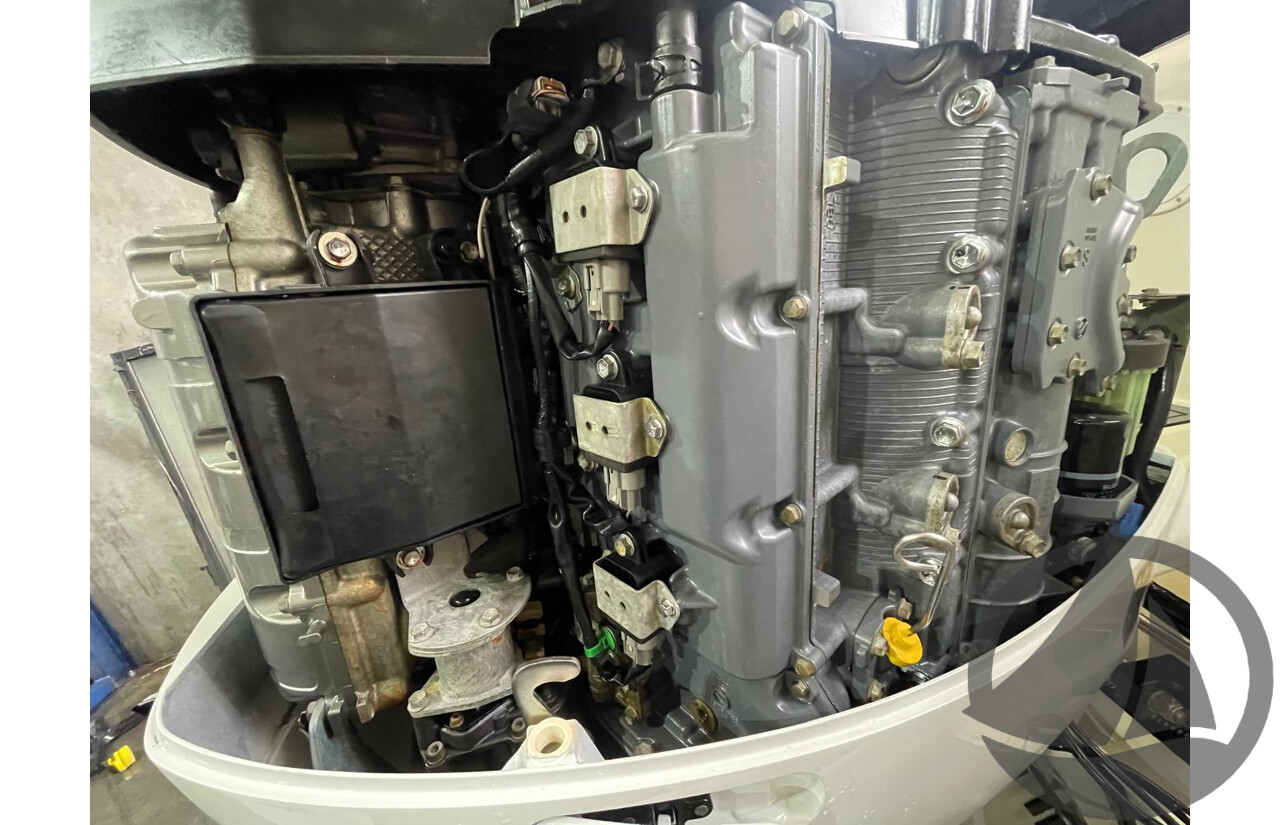 NO RESERVE - 2024 Orion Strike 790 Half Cabin Plate Boat, 350hp Suzuki 4 Stroke, 165 hours