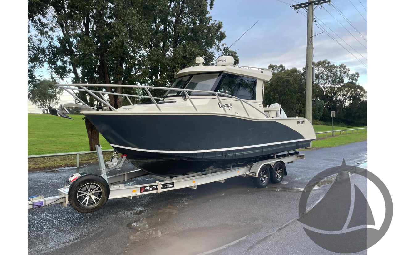 NO RESERVE - 2024 Orion Strike 790 Half Cabin Plate Boat, 350hp Suzuki 4 Stroke, 165 hours