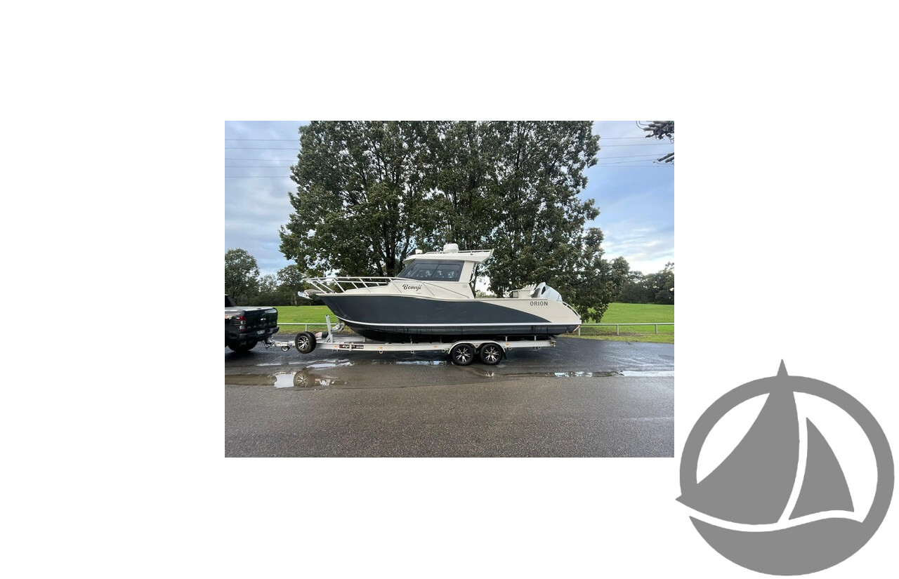 NO RESERVE - 2024 Orion Strike 790 Half Cabin Plate Boat, 350hp Suzuki 4 Stroke, 165 hours