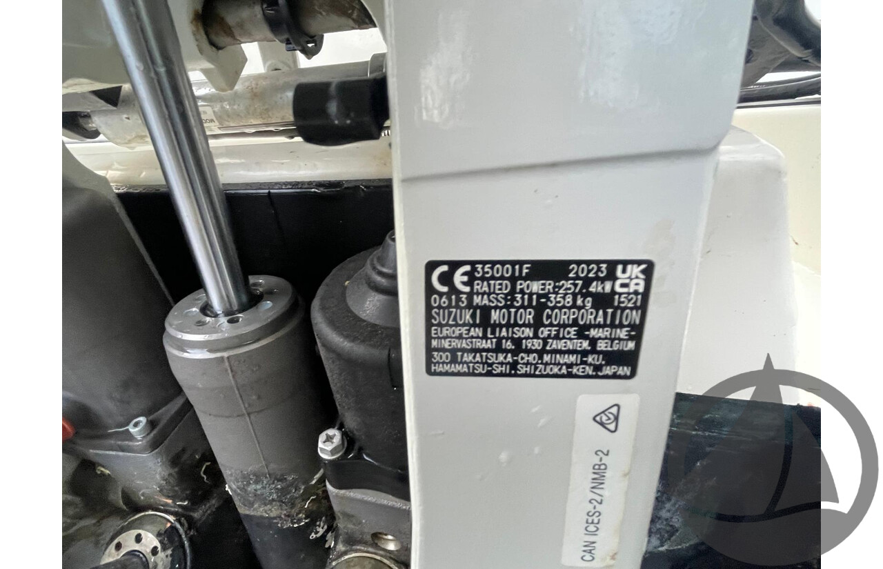 NO RESERVE - 2024 Orion Strike 790 Half Cabin Plate Boat, 350hp Suzuki 4 Stroke, 165 hours