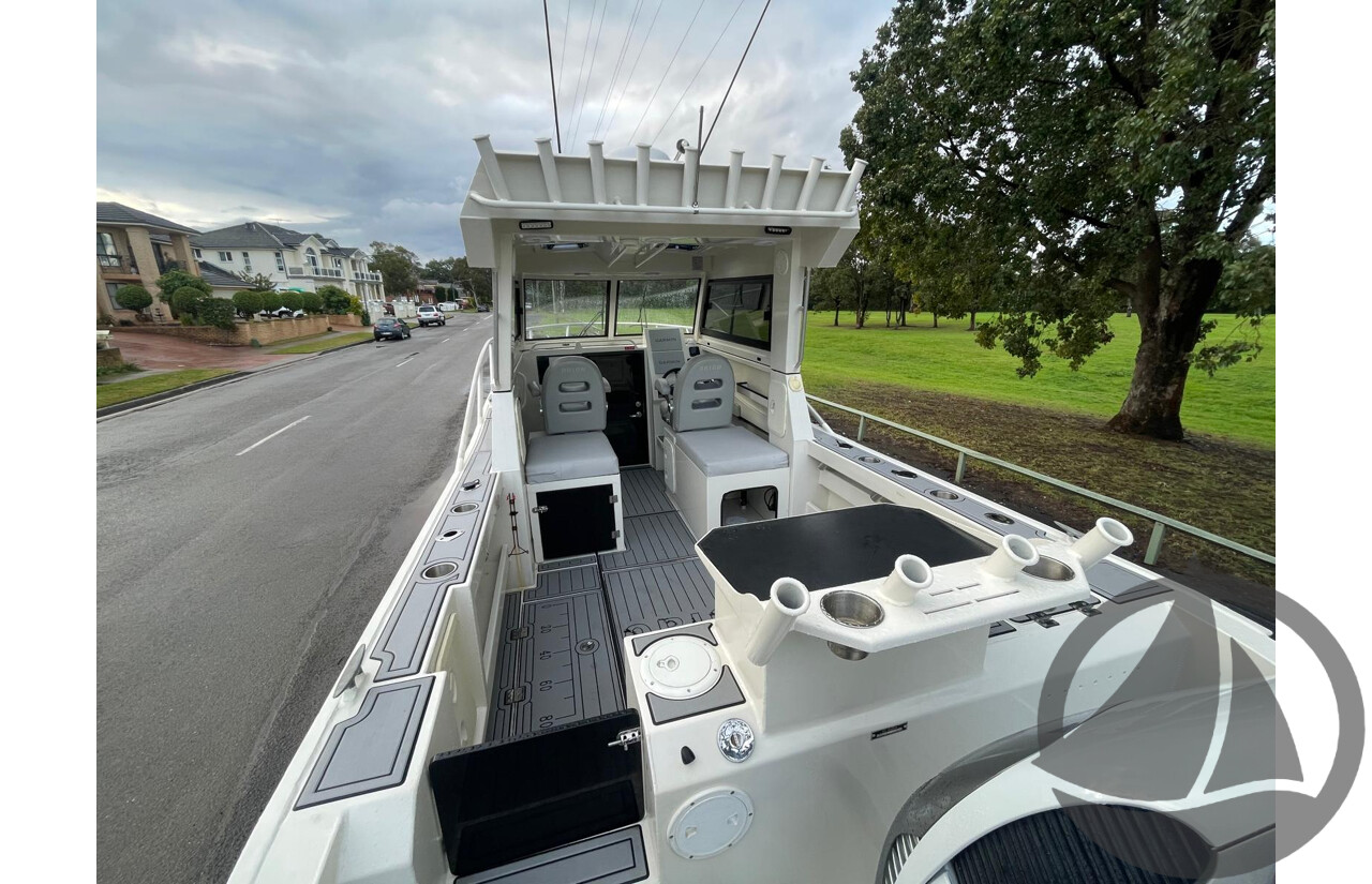 NO RESERVE - 2024 Orion Strike 790 Half Cabin Plate Boat, 350hp Suzuki 4 Stroke, 165 hours