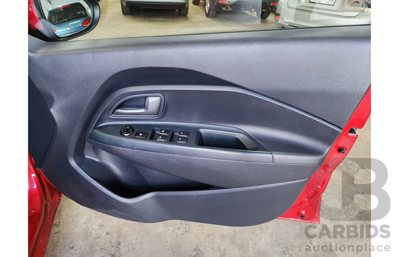 05/2014 Kia RIO S UB MY14 5d Hatchback Red 1.4L