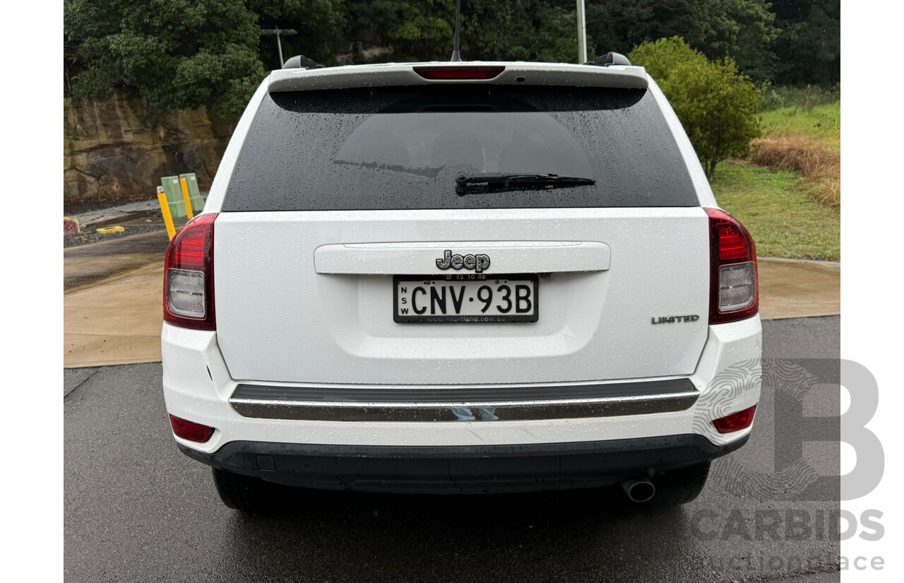 06/2013 Jeep Compass LIMITED (4x4) 4x4 MK MY14 4D Wagon White 2.4L