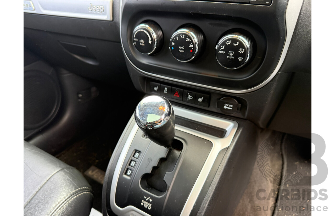 06/2013 Jeep Compass LIMITED (4x4) 4x4 MK MY14 4D Wagon White 2.4L