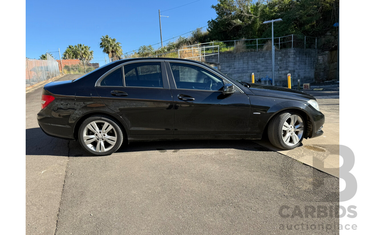 09/2011 Mercedes-Benz C200 CGI W204 MY10 UPGRADE 4D Sedan Obsidian Black Metallic 1.8L