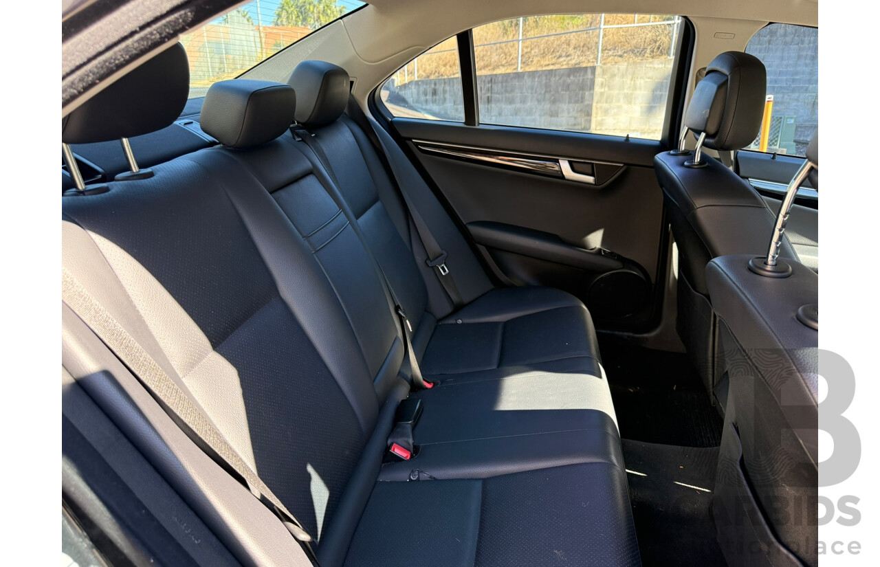 09/2011 Mercedes-Benz C200 CGI W204 MY10 UPGRADE 4D Sedan Obsidian Black Metallic 1.8L