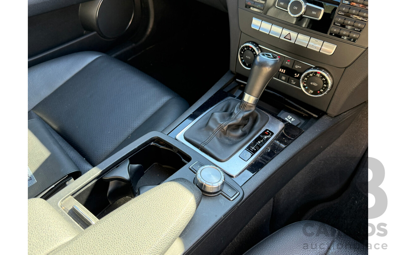 09/2011 Mercedes-Benz C200 CGI W204 MY10 UPGRADE 4D Sedan Obsidian Black Metallic 1.8L