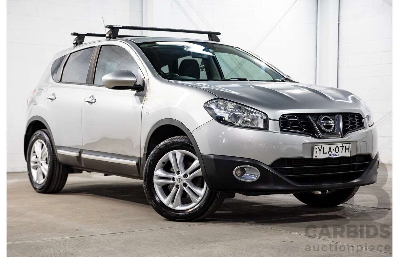 06/2014 Nissan Dualis TS (4x2) J10 MY13 4D Wagon Silver Turbo Diesel 1.6L
