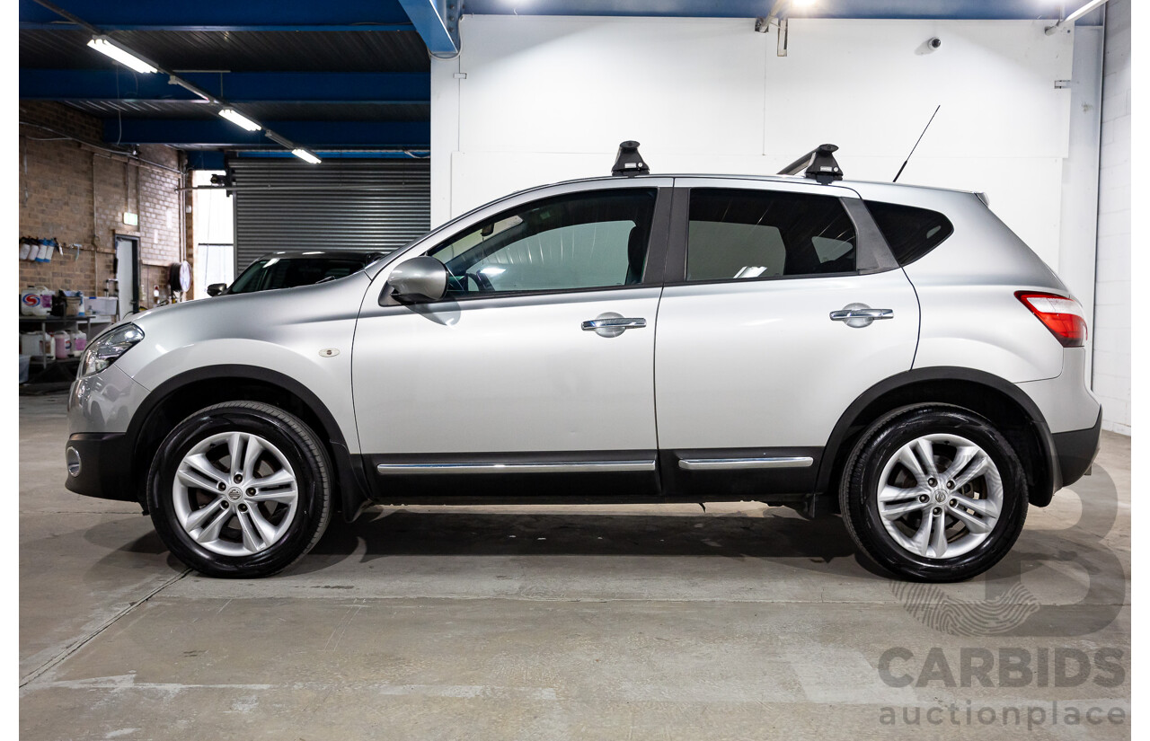 06/2014 Nissan Dualis TS (4x2) J10 MY13 4D Wagon Silver Turbo Diesel 1.6L