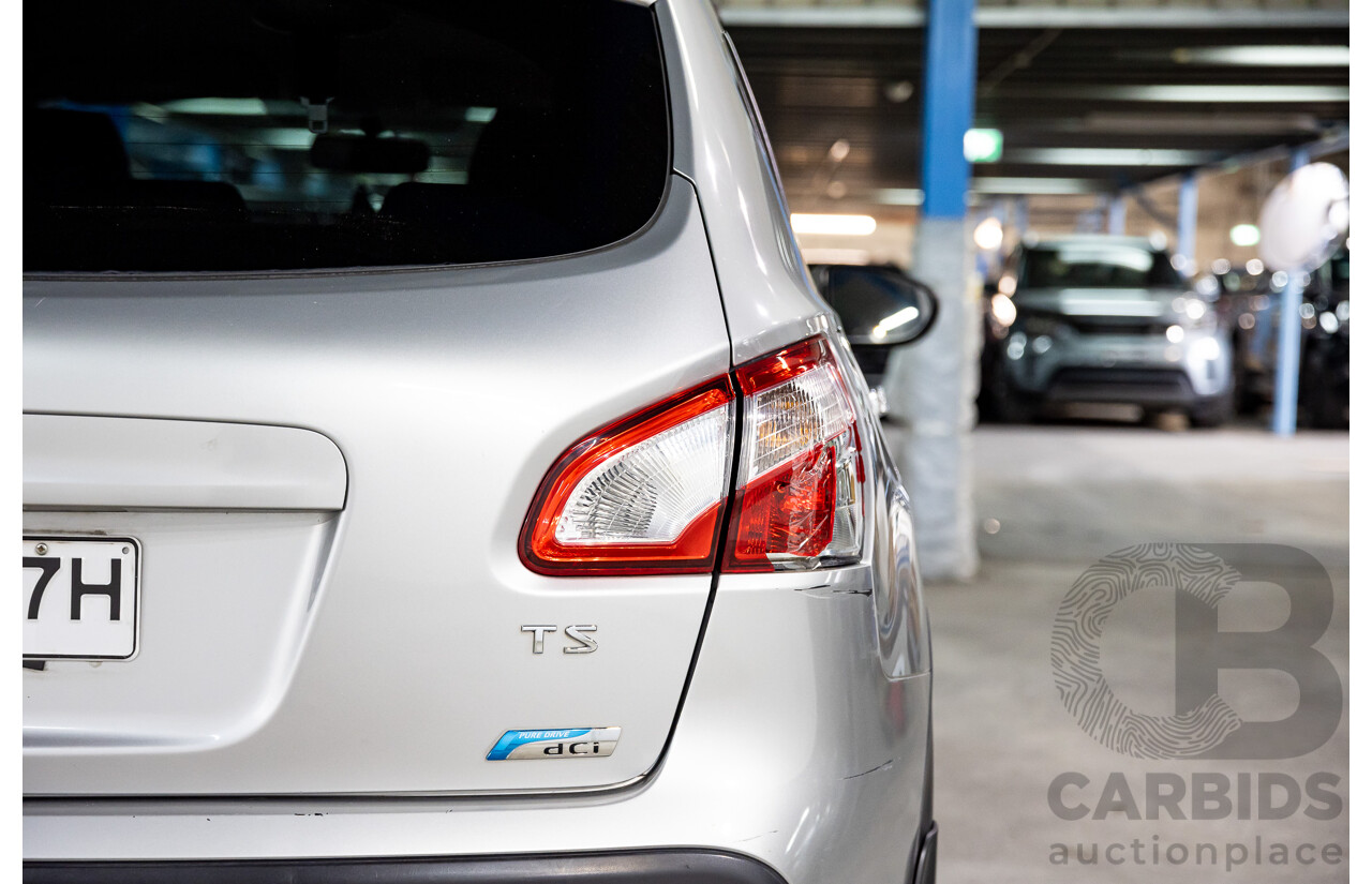 06/2014 Nissan Dualis TS (4x2) J10 MY13 4D Wagon Silver Turbo Diesel 1.6L