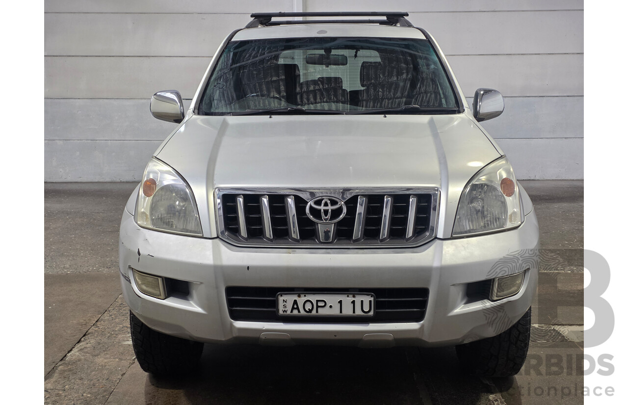 7/2004 Toyota Landcruiser Prado GXL (4x4) GRJ120R 4d Wagon Silver Metallic V6 4.0L