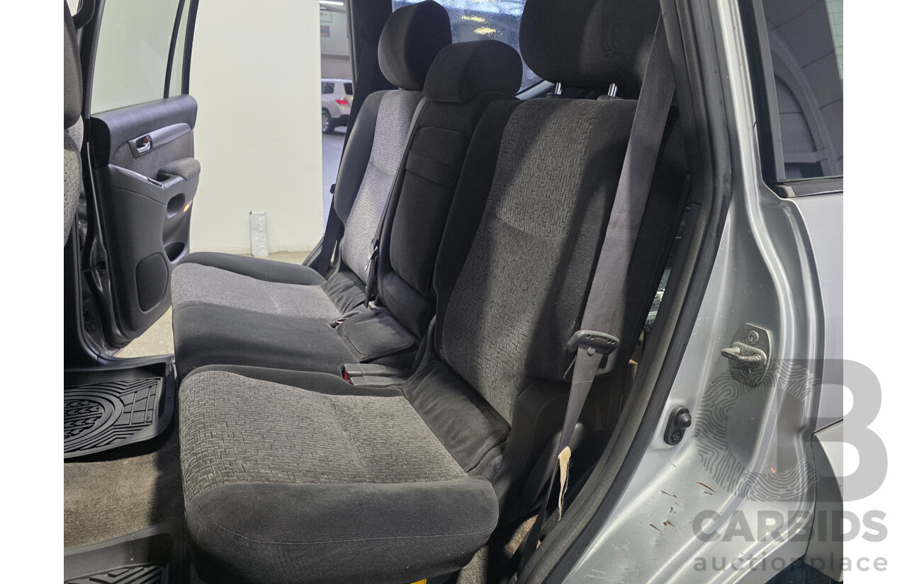 7/2004 Toyota Landcruiser Prado GXL (4x4) GRJ120R 4d Wagon Silver Metallic V6 4.0L