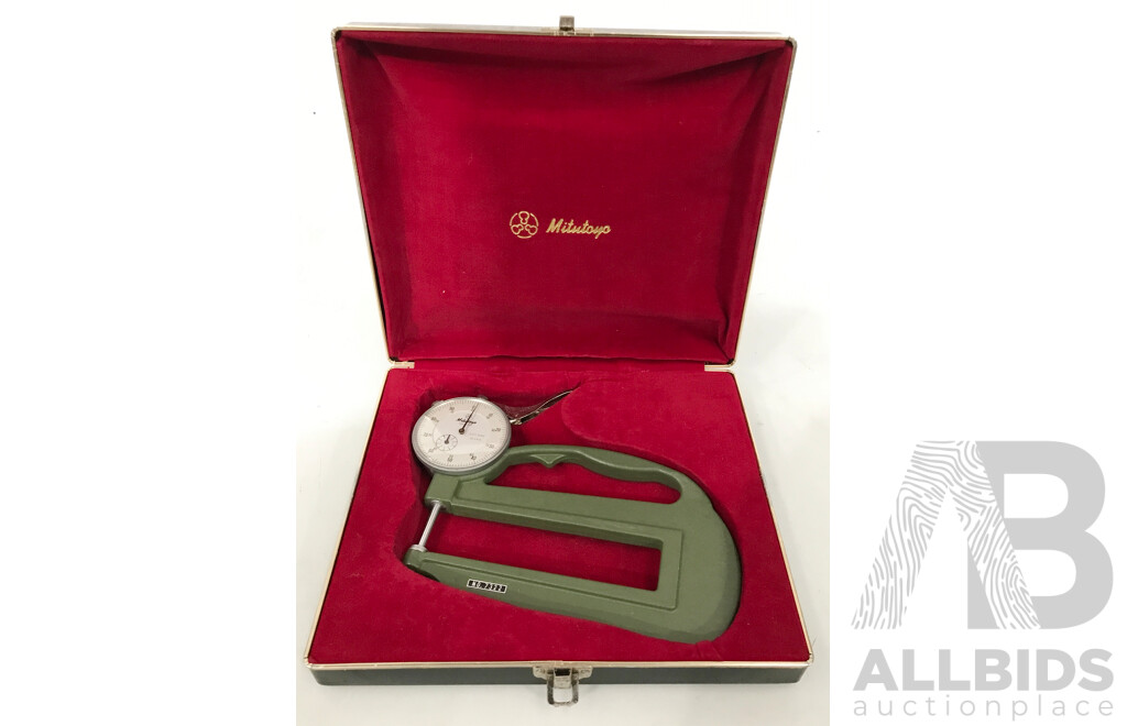 Mitutoyo (7322) Dial Thickness Gage with Case