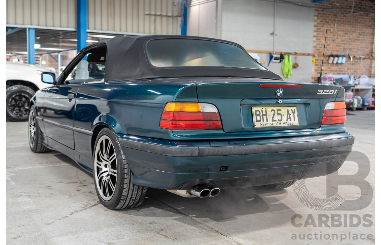 06/1996 BMW 328i E36 2d Convertible Bostongruen Green Metallic 2.8L