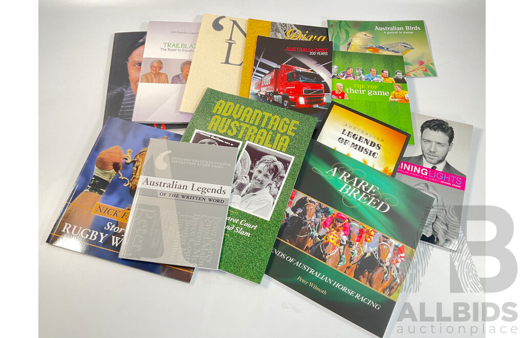 Thirteen Australian Prestige Stamp Booklets Including Australian Birds, Shining Lights, Novel Lives, Diva, Barry Humphries, Trailblazers and More - Face Value Approximately $99