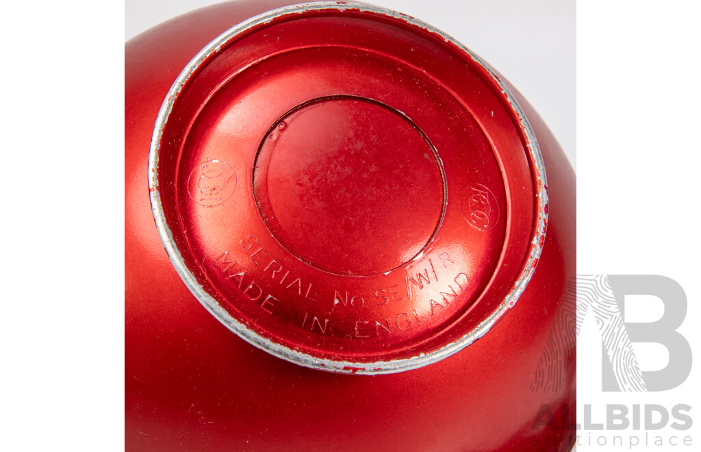 Mid-Century Modern Globemaster Soda Syphon Made by British Company Sparklets, 28H x 18W x 18D cm (dimensions Box)