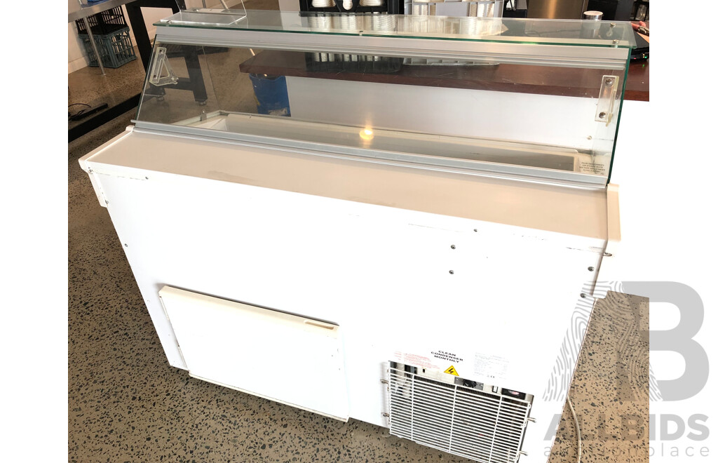 Mondial Framec Ice Cream Commercial Freezer - 238L