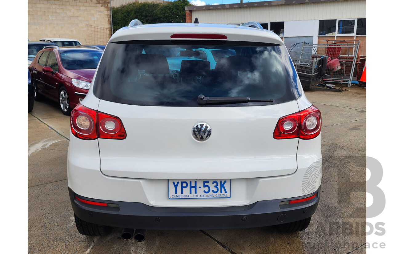 05/2010 Volkswagen Tiguan 147 TSI 5NC MY10 4d Wagon White 2.0L