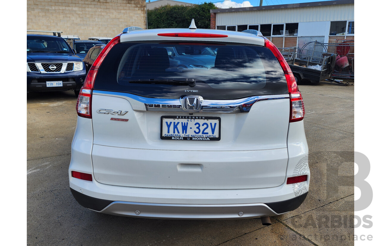 09/2015 Honda CRV VTi LE 30 SERIES 2 4d Wagon White 2.0L