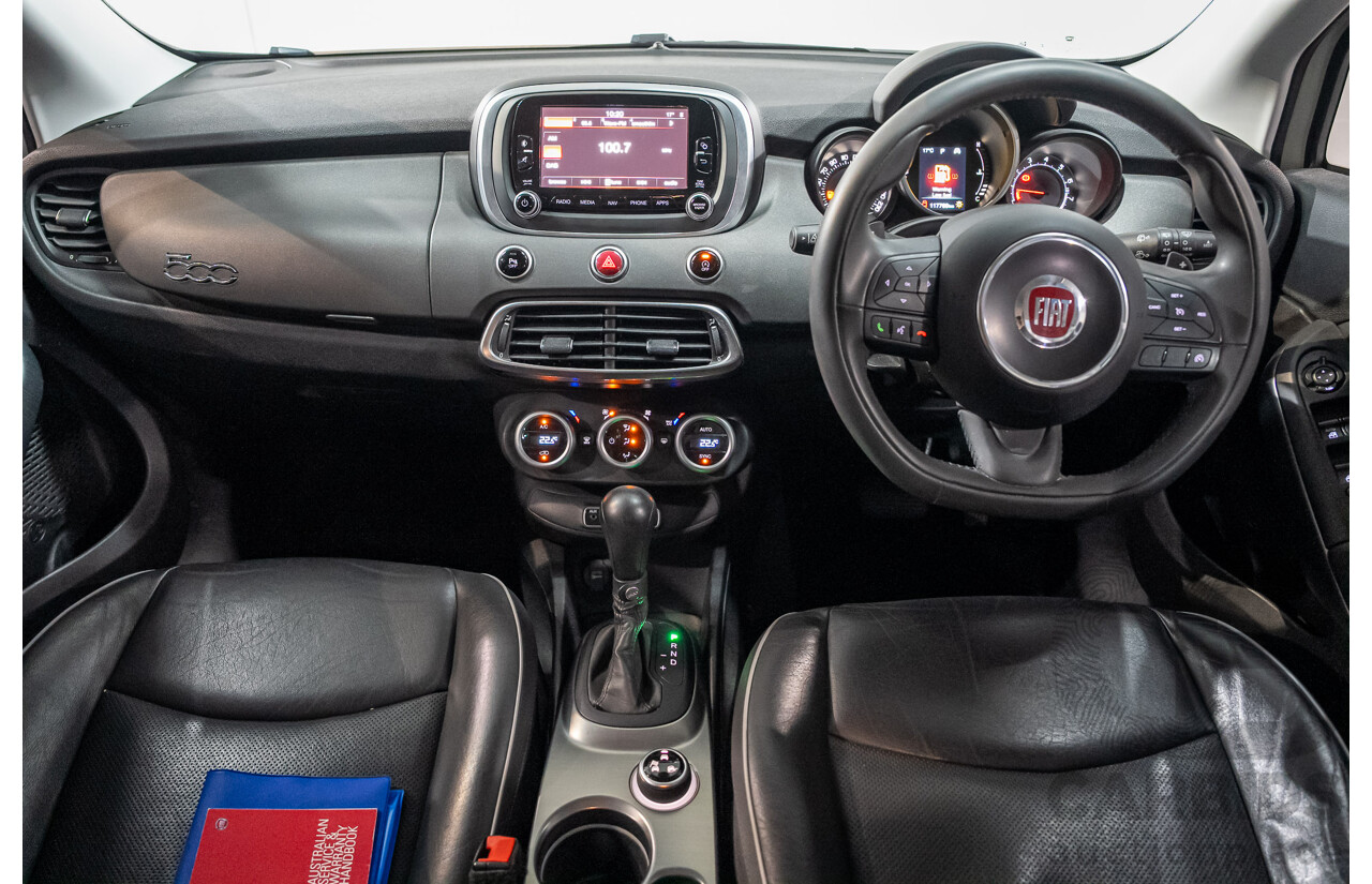 11/2015 Fiat 500X Cross plus (AWD) 4d Wagon White Turbo 1.4L