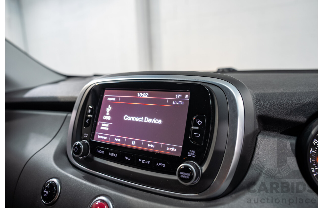 11/2015 Fiat 500X Cross plus (AWD) 4d Wagon White Turbo 1.4L