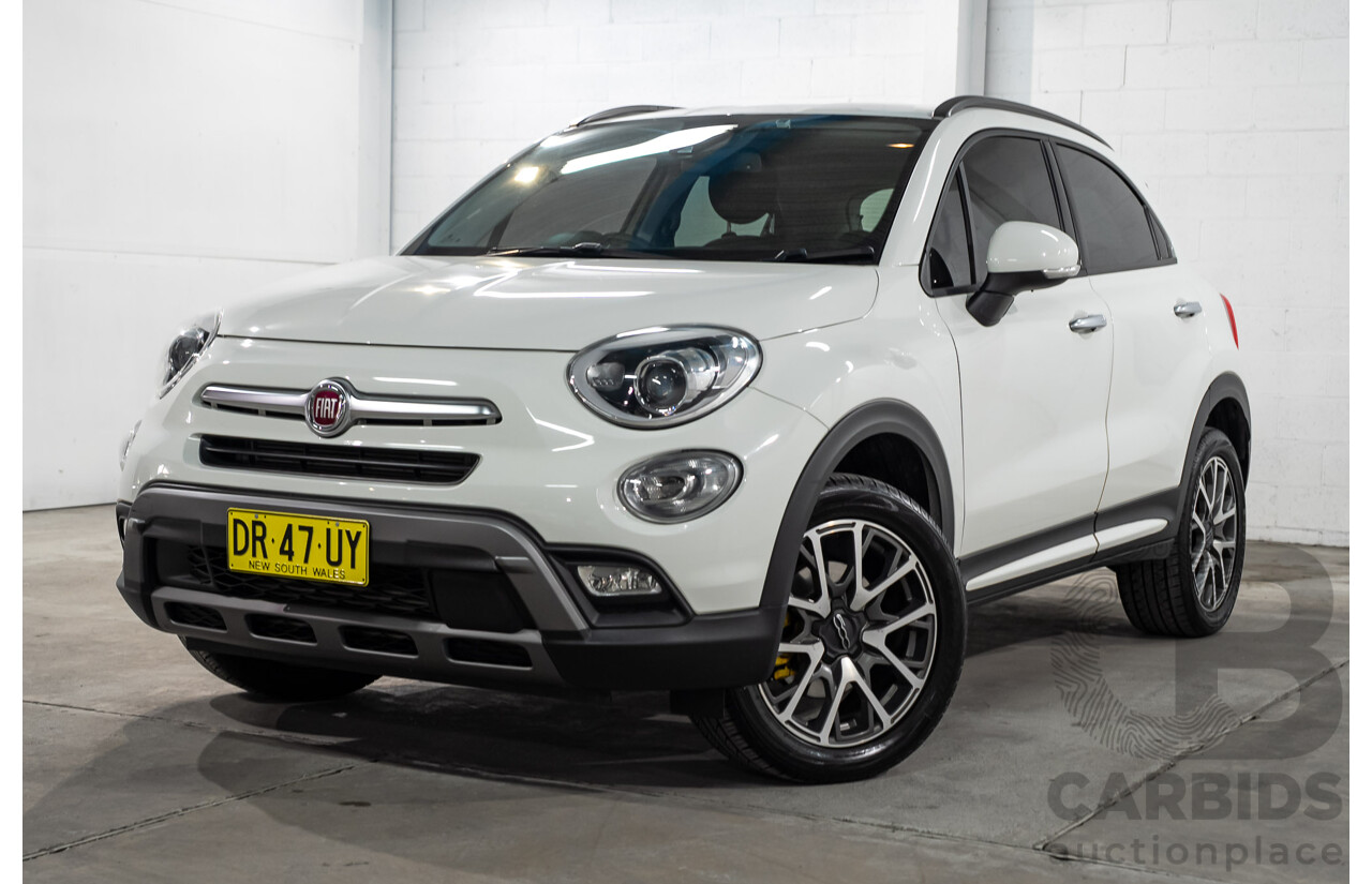 11/2015 Fiat 500X Cross plus (AWD) 4d Wagon White Turbo 1.4L
