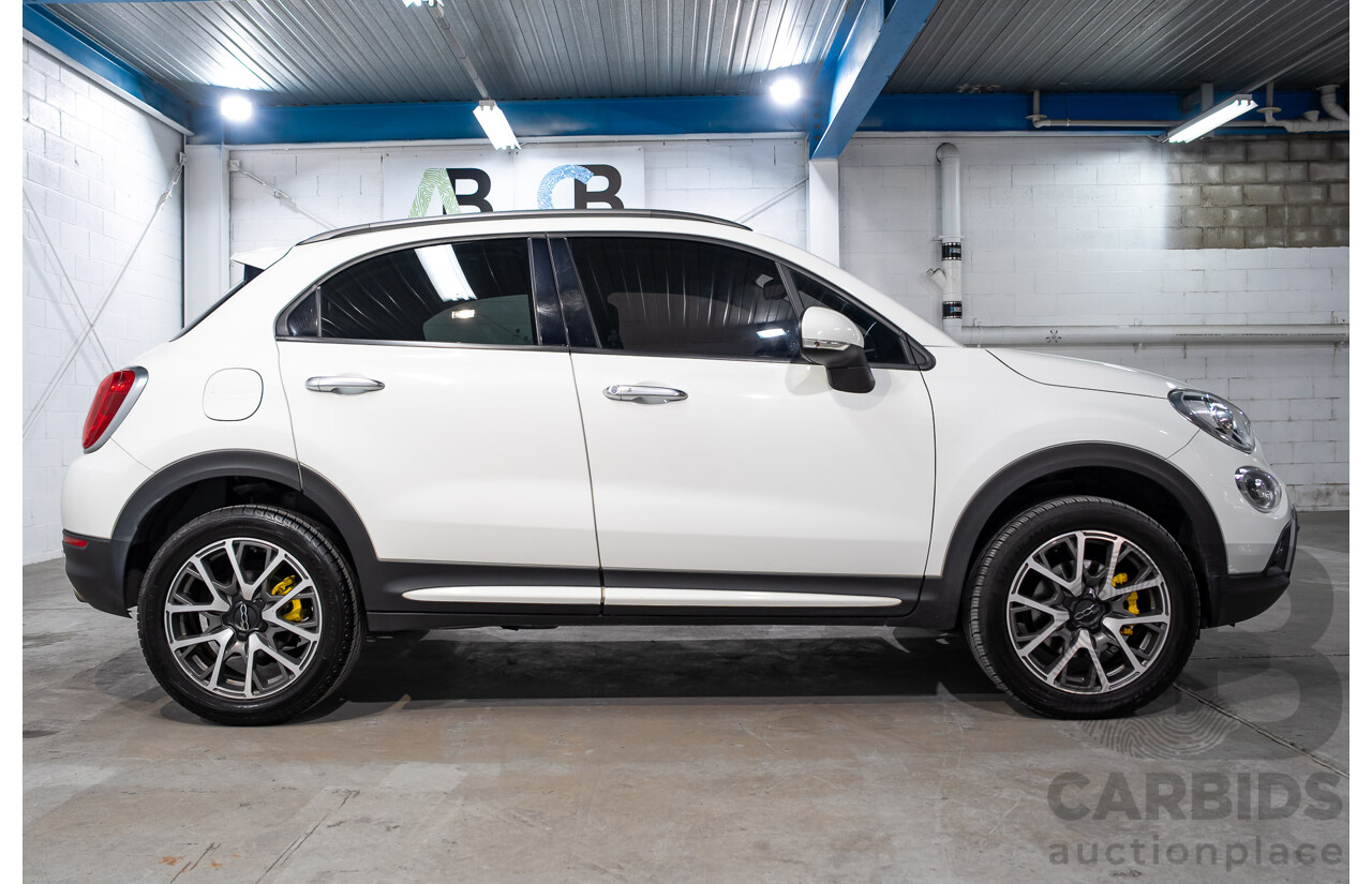 11/2015 Fiat 500X Cross plus (AWD) 4d Wagon White Turbo 1.4L