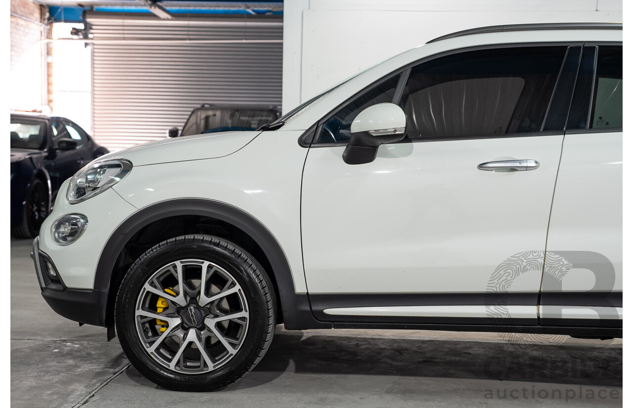 11/2015 Fiat 500X Cross plus (AWD) 4d Wagon White Turbo 1.4L