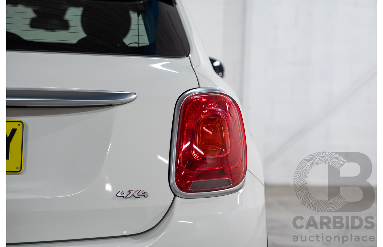 11/2015 Fiat 500X Cross plus (AWD) 4d Wagon White Turbo 1.4L