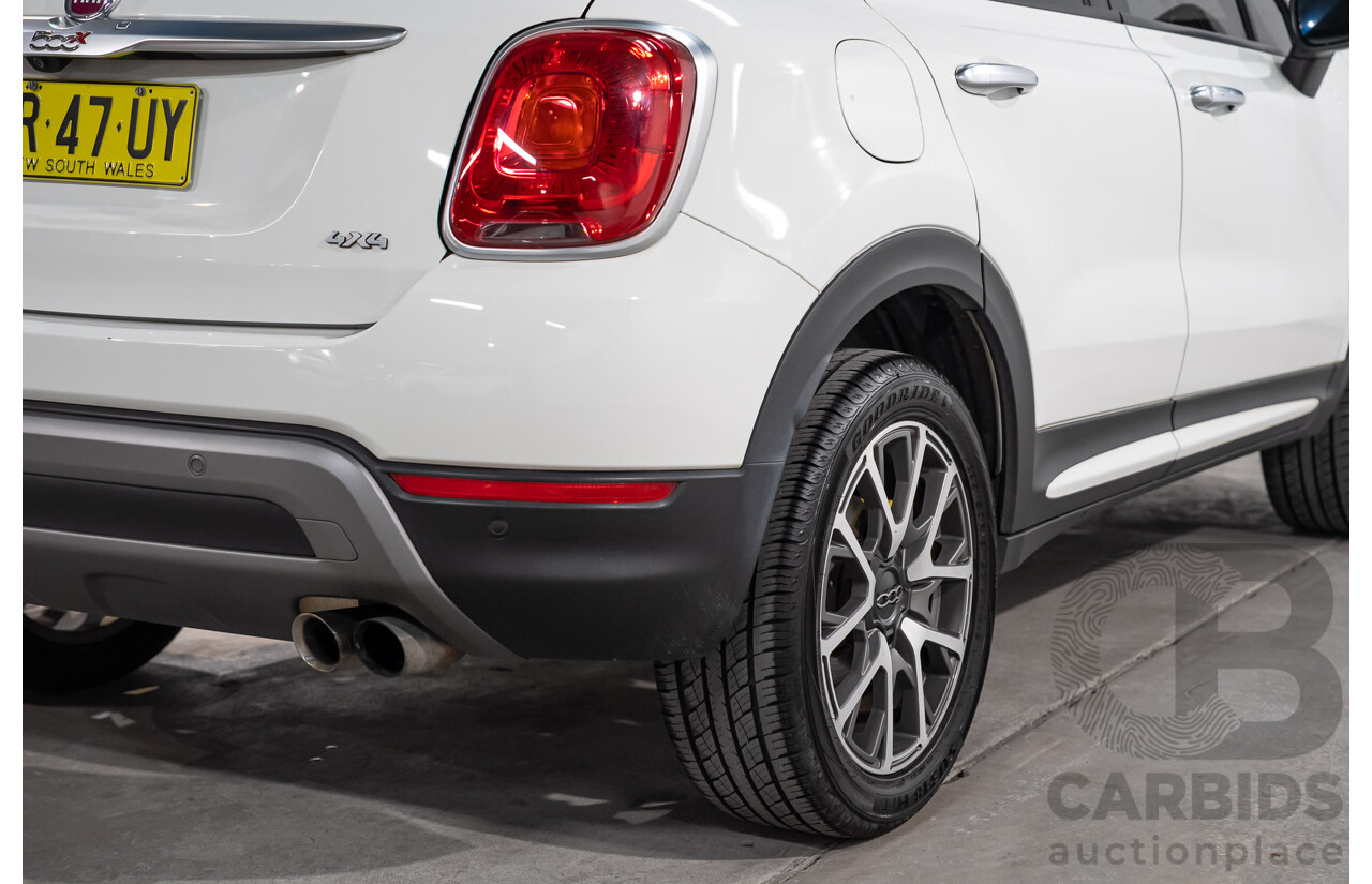 11/2015 Fiat 500X Cross plus (AWD) 4d Wagon White Turbo 1.4L