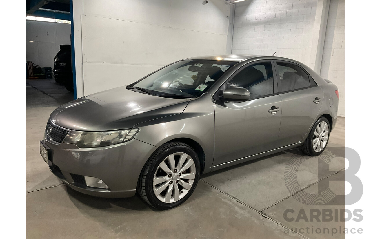 06/2012 Kia Cerato Extra L.E TD MY12 4D Sedan Titanium Silver 2.0L