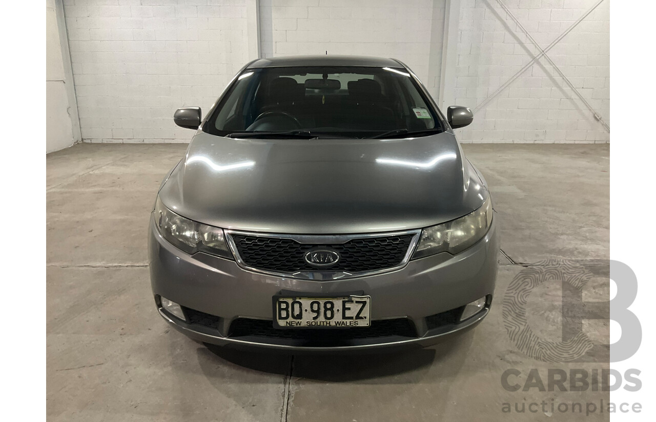06/2012 Kia Cerato Extra L.E TD MY12 4D Sedan Titanium Silver 2.0L