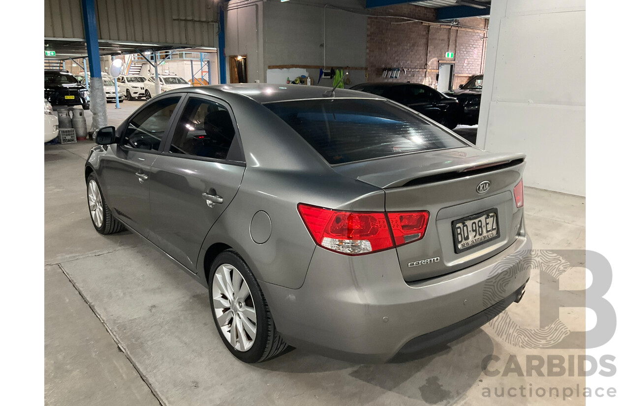 06/2012 Kia Cerato Extra L.E TD MY12 4D Sedan Titanium Silver 2.0L