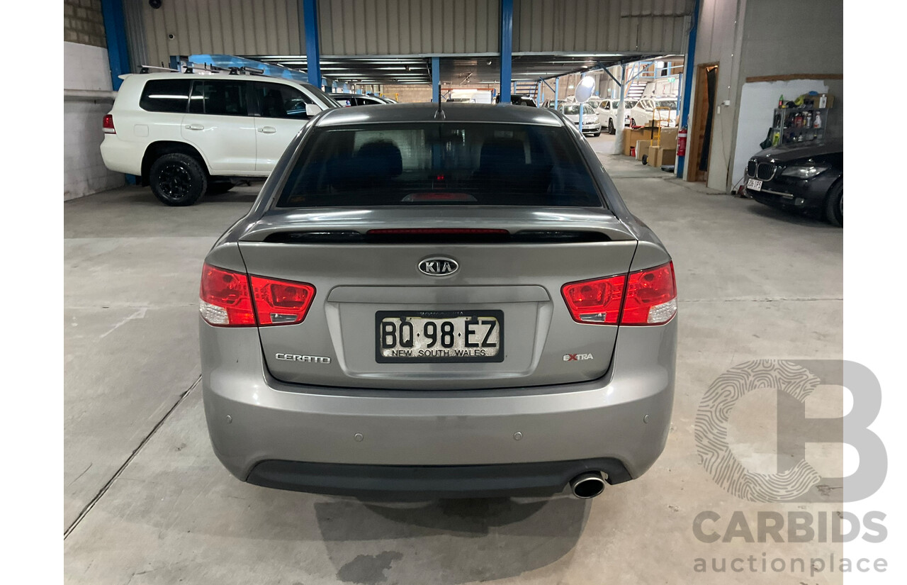06/2012 Kia Cerato Extra L.E TD MY12 4D Sedan Titanium Silver 2.0L