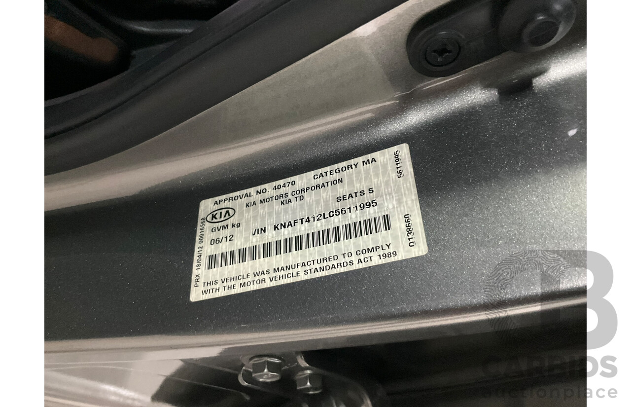06/2012 Kia Cerato Extra L.E TD MY12 4D Sedan Titanium Silver 2.0L