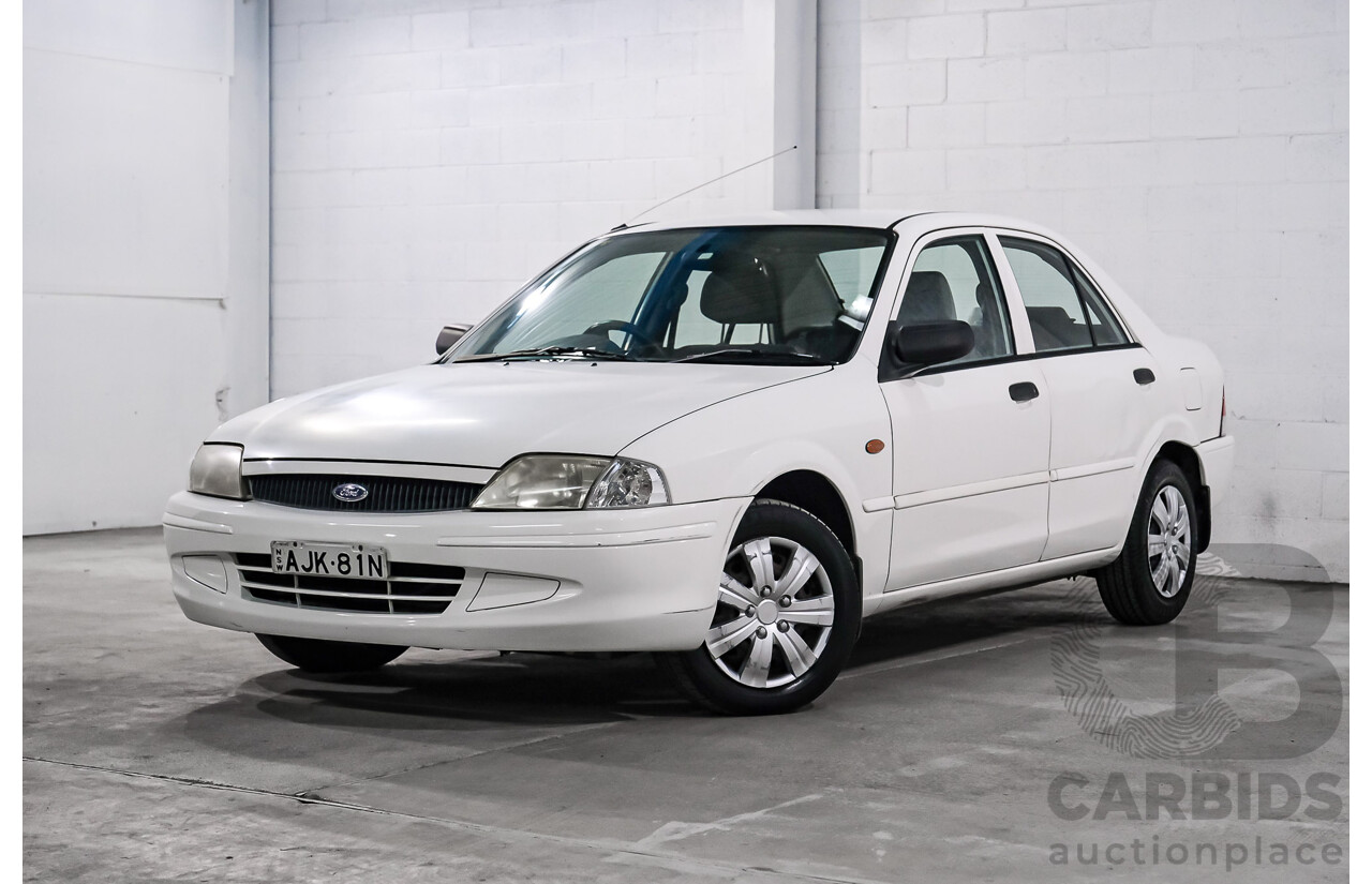 11/2000 Ford Laser GLXi KN 4d Sedan White 1.8L