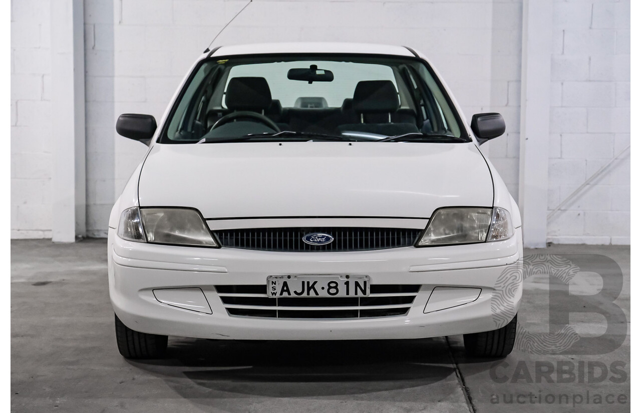 11/2000 Ford Laser GLXi KN 4d Sedan White 1.8L