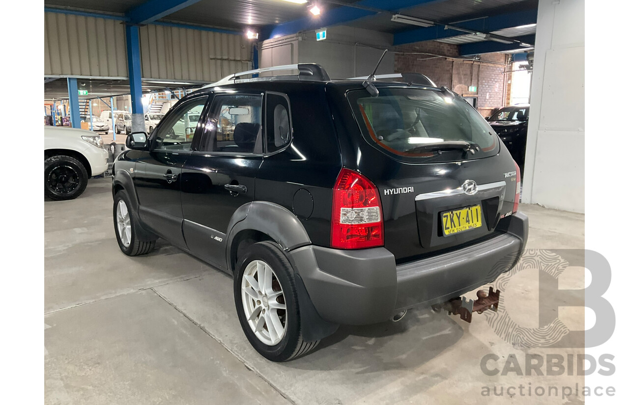 08/2004 Hyundai Tucson Elite (AWD) 4D Wagon Black V6 2.7L